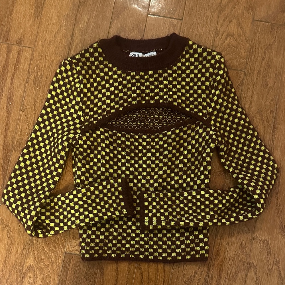 Zara Yellow and Maroon Checkered Sweater